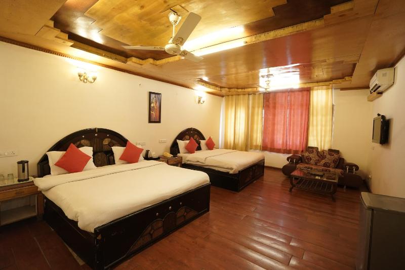 Royal Palace Resort Bhagsunag - Family & Couple Friendly Hotel in McLeod Ganj #RoyalPalaceResortBhagsunag #RoyalPalaceResort #BhagsunagHotel #HotelInMcLeodGanj #FamilyFriendlyHotel #CoupleFriendlyHotel #HotelNearBhagsuWaterfall #DharamshalaHotels #Himacha - image 50