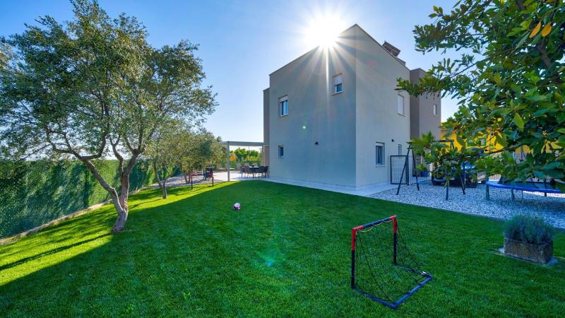Villa Roka by Villas Guide - image 11