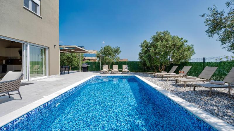 Villa Roka by Villas Guide - image 26