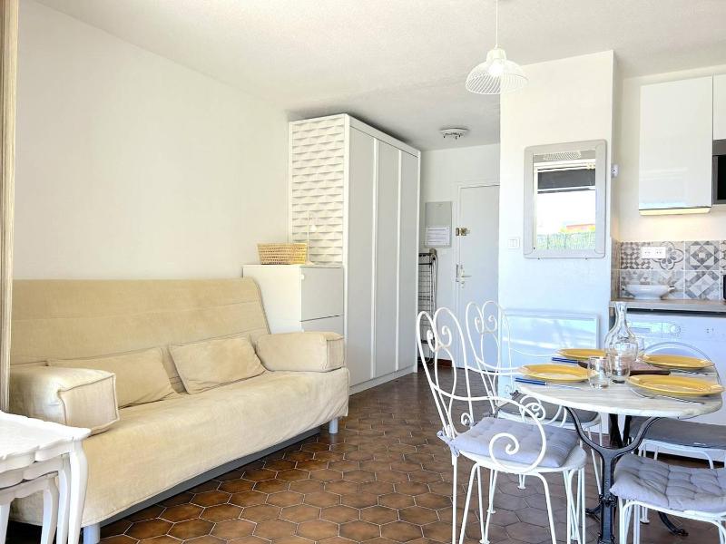 BO560-023 Appt Studio 4 couchages BORMES LES MIMOSAS - image 3