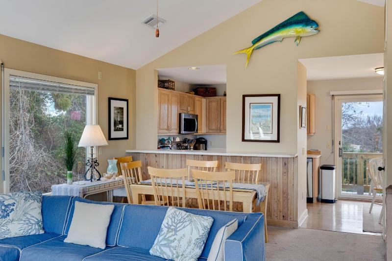 Marsh Tide Retreat - image 13