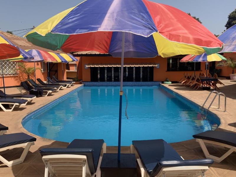 Avalon Garden Lodge - image 12
