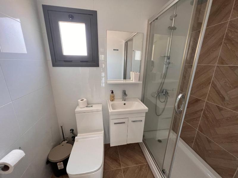 Tezer Plaza North Lefkosa 2 Bedroom Apartments - image 5