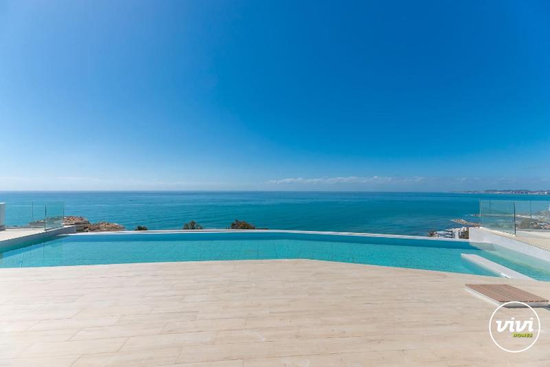 ViVi Homes - Navio - Apartment with Sea View in Benalmadena - image 12