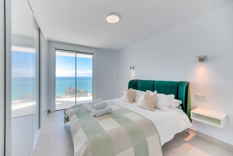 ViVi Homes - Navio - Apartment with Sea View in Benalmadena - image 10