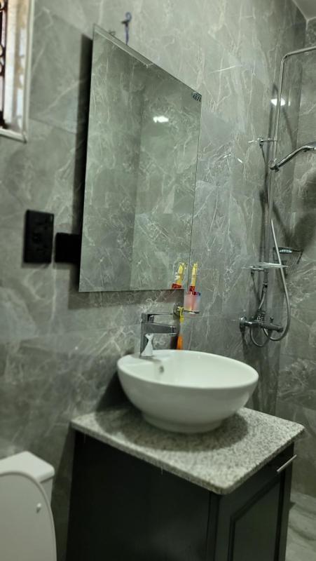 Ashe Oleng House - image 2