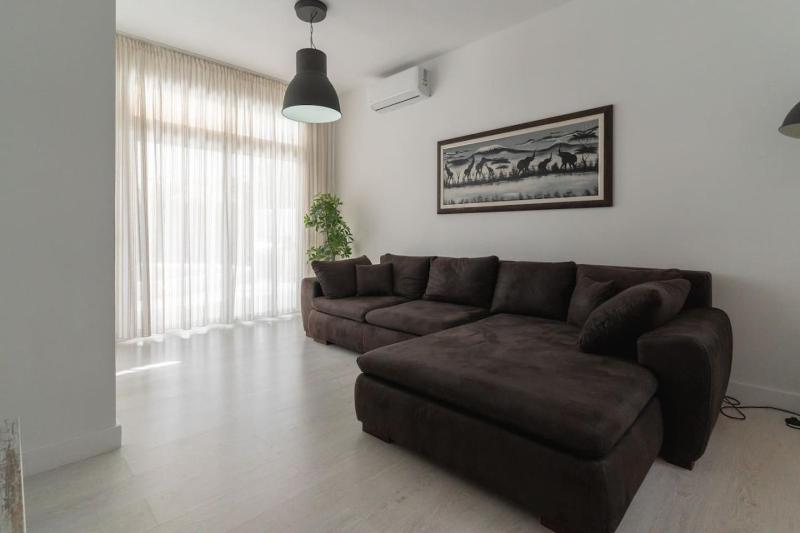 Nice Bungalow with Two Bedrooms - image 12