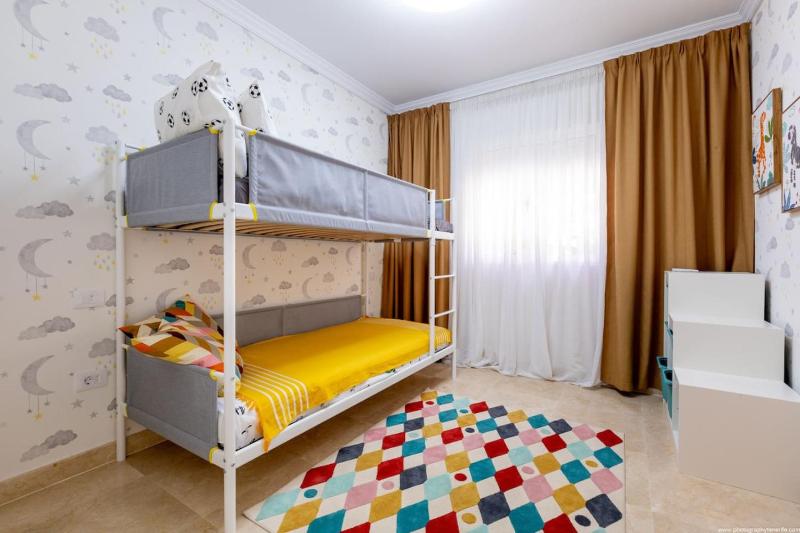 Villa with views and heated pool - image 14