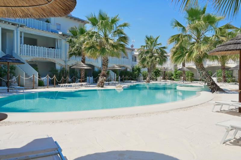 Baia Blu Apartments - image 20