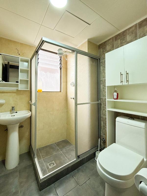 Sky Suites - Fantastic Sopocachi Retreat - City & Illimani Views - Prime Location - image 10