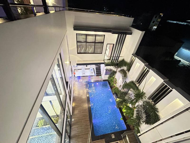 De Majestic Retreat Grand Villa - image 5