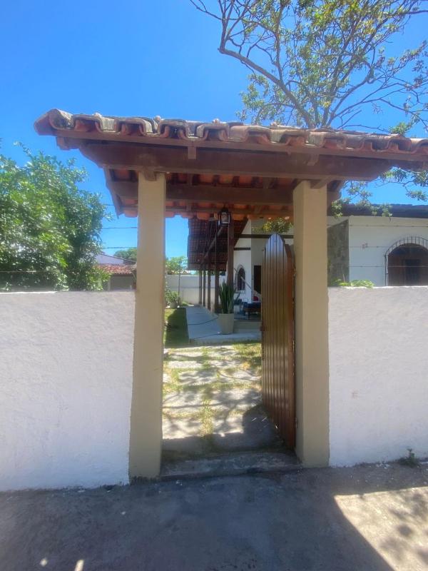 Casa da Vila charmosa e espaçosa fica a 150 metros da praia das castanheiras - image 24