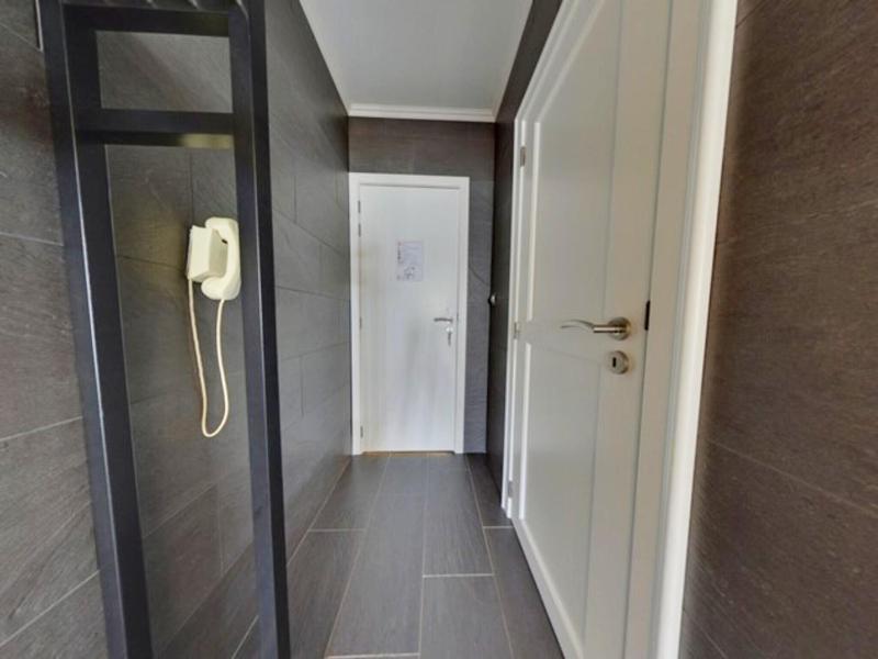 Stay in Middelkerke with Sea View - image 13