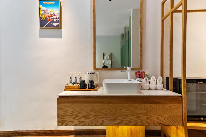 Floating Peaks Retreat-English Services-Near the Zhangjiajie National Forest Perk - image 36