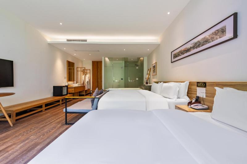 Floating Peaks Retreat-English Services-Near the Zhangjiajie National Forest Perk - image 40