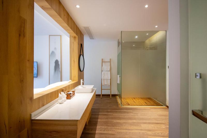 Floating Peaks Retreat-English Services-Near the Zhangjiajie National Forest Perk - image 47