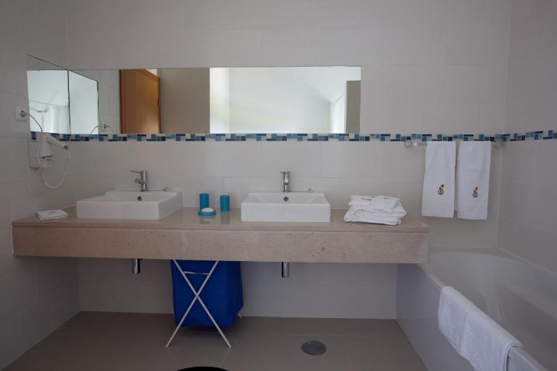 Two-Bedroom Apartment image 3