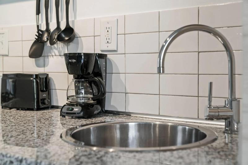 BCA Furnished Apartments Studio - image 28
