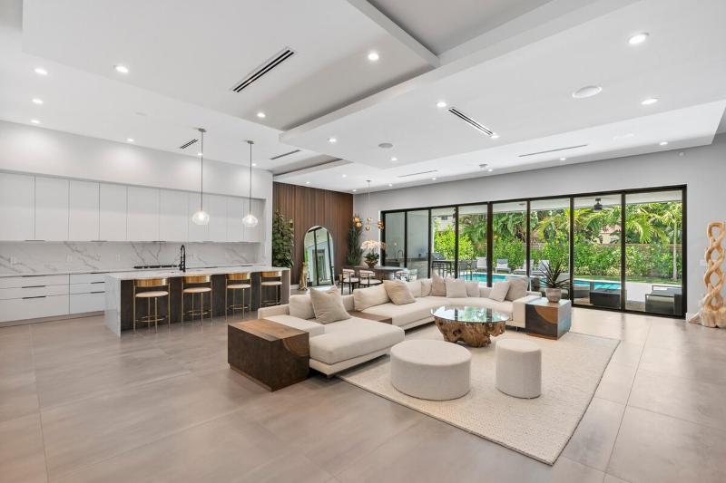 New construction Fort Lauderdale luxury villa with Pool - image 33