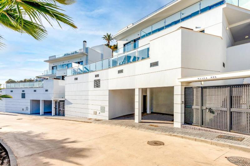 Villa Ladera Sol by Villa Plus - image 19