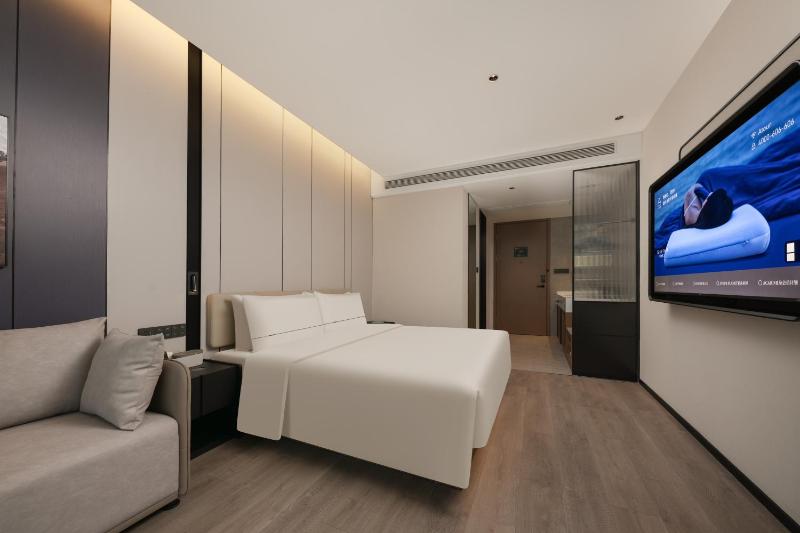 Atour Hotel Tonghui North Road Qianjiang Century City - image 7