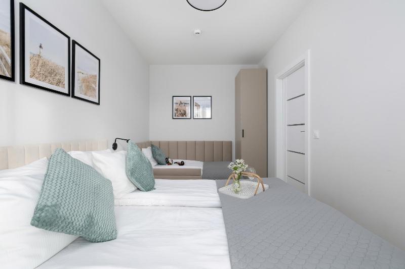 LUX Top Floor Apartments Art Lake Mielno with Pool Air Conditioning and Parking by Noclegi Renters - image 21