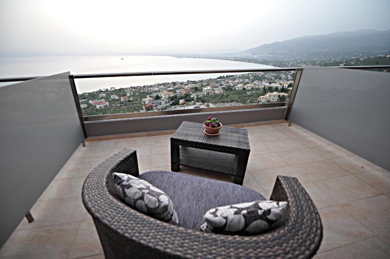 Premium Double Room with Panoramic Sea View image 2