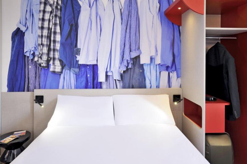Ibis Styles Lille Centre Grand Place Hotel - image 31