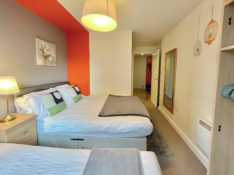 Sky View Apartment - image 11