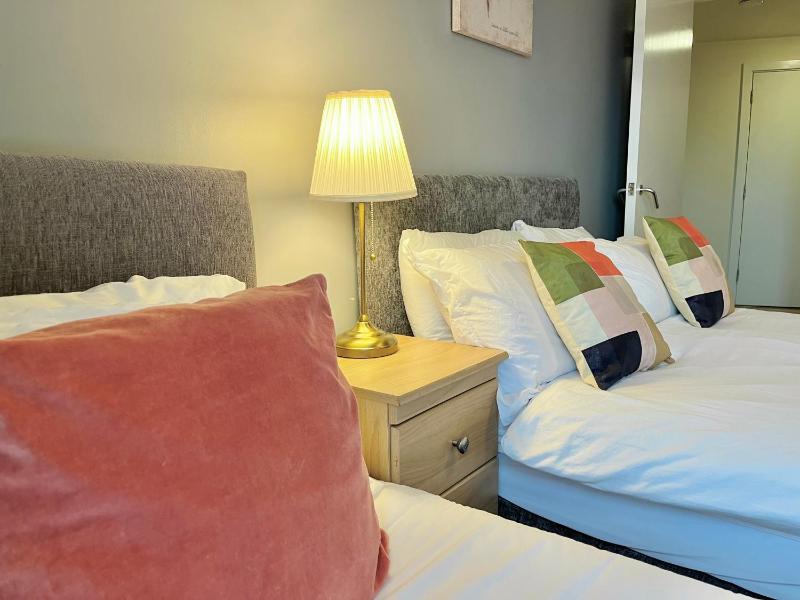 Sky View Apartment - image 15