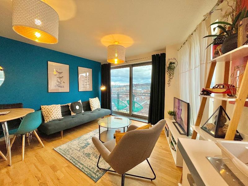 Sky View Apartment - image 20