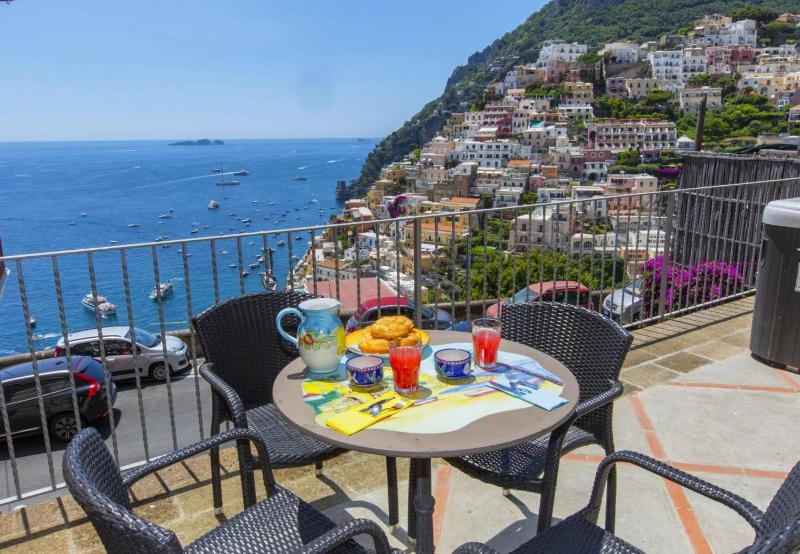 Hotiday Positano Volte Alte - image 26