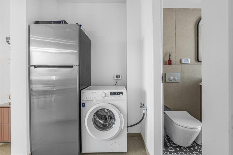 Redsearent suite with pool view 16 - image 4
