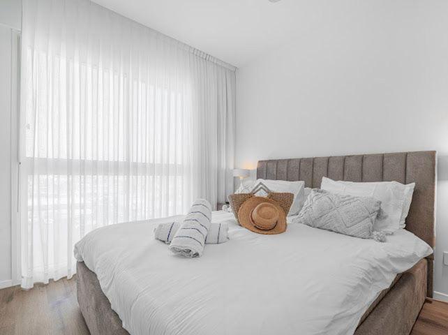 Redsearent suite with pool view 16 - image 16