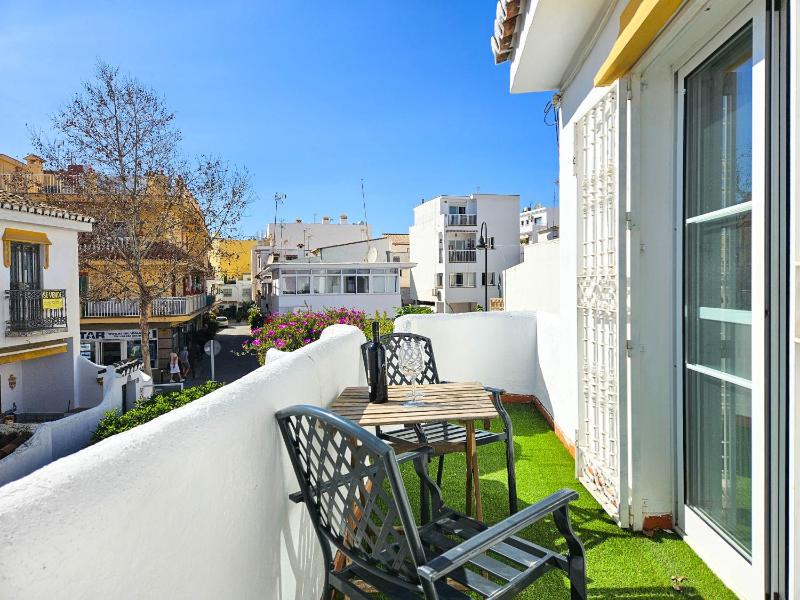 3 Bed Townhouse roof terrace 100m to the beach - image 50