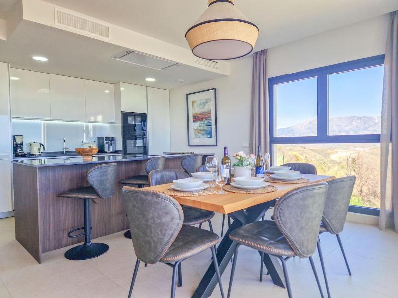 Modern 2 bedroom apartment in One Heights La Cala - image 26