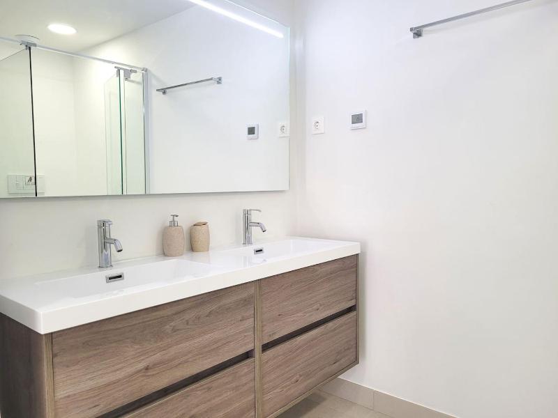 Modern 2 bedroom apartment in One Heights La Cala - image 12