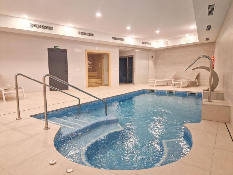 Modern 2 bedroom apartment in One Heights La Cala - image 8