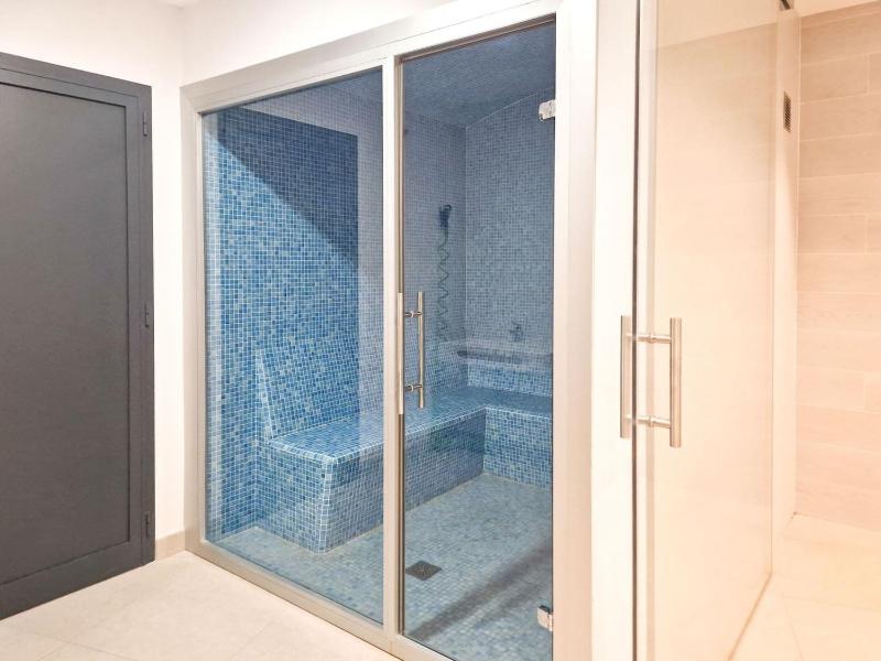 Modern 2 bedroom apartment in One Heights La Cala - image 23