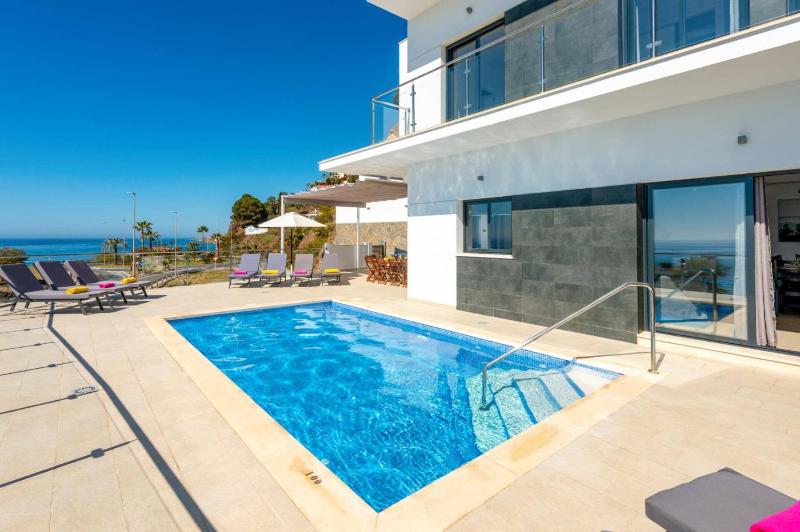 Villa Ladera Vista by Villa Plus - image 7