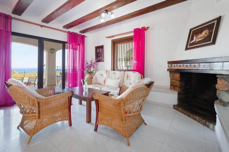 Villa La Marina by Villa Plus - image 22