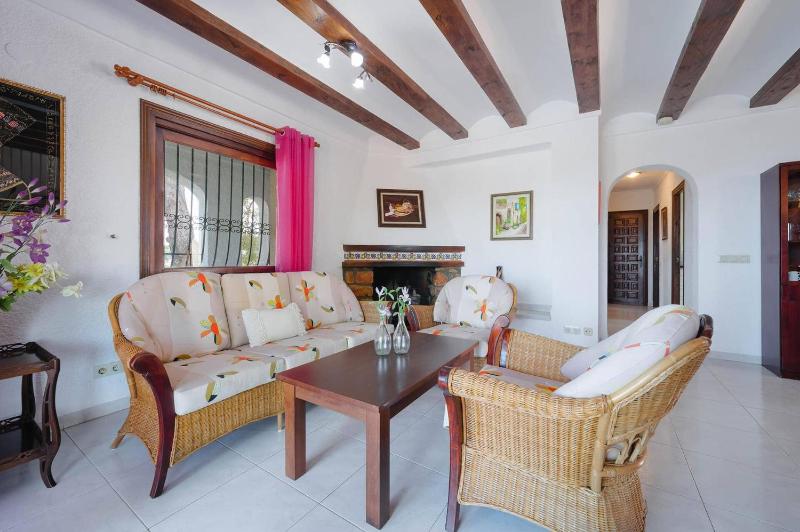 Villa La Marina by Villa Plus - image 9