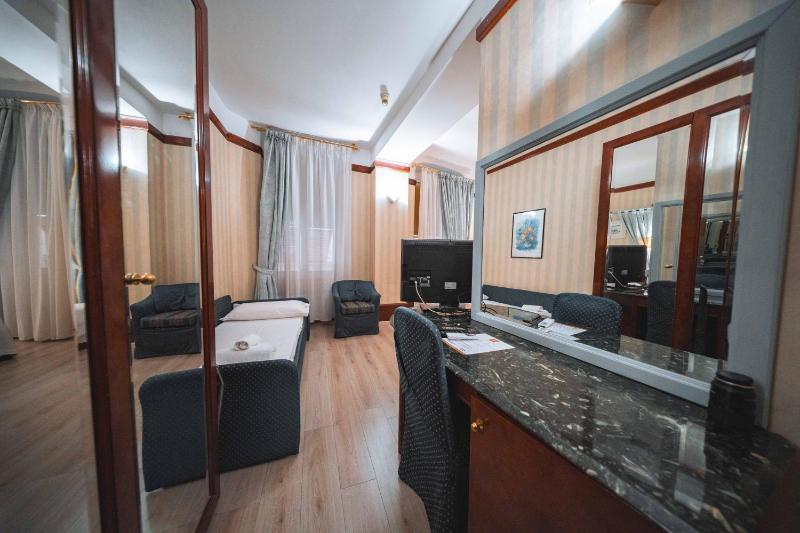 Hotel Miro' - image 33