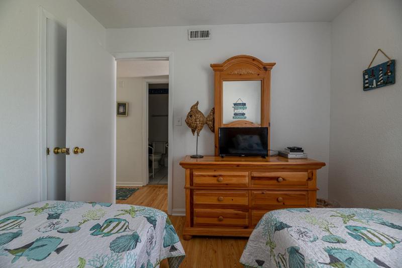 Seas The Day - Corolla Sea Loft Village Condo 65 Yards to Beach Pool Tennis - image 37