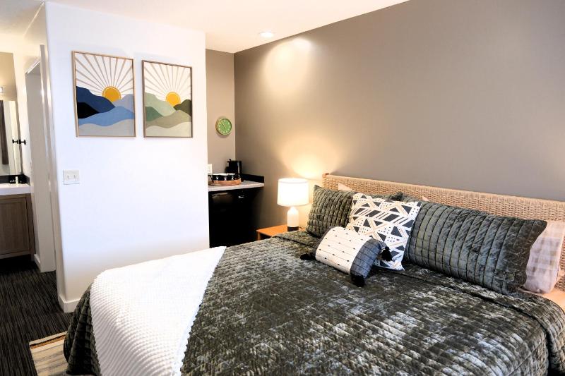 Jackrabbit Short-Term Rentals - image 33