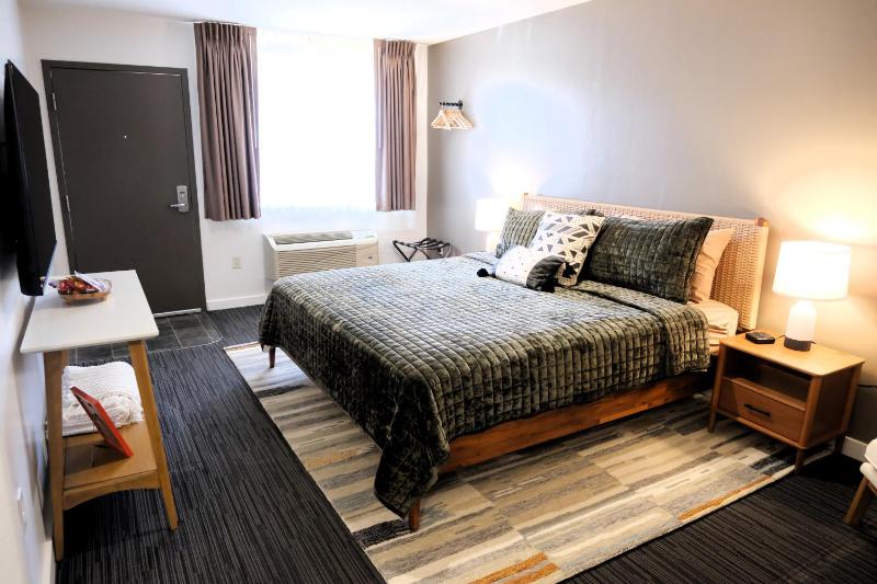 Jackrabbit Short-Term Rentals - image 30