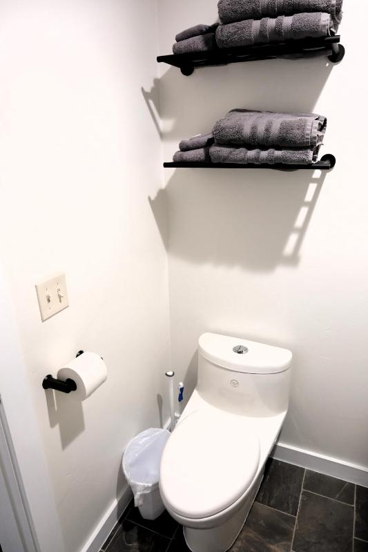Jackrabbit Short-Term Rentals - image 9