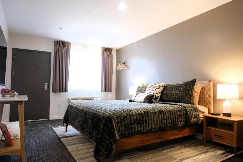 Jackrabbit Short-Term Rentals - image 31