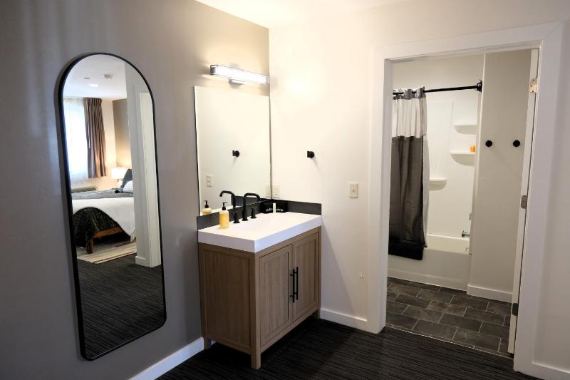 Jackrabbit Short-Term Rentals - image 23