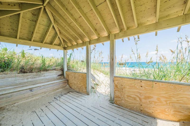 NautiBuoy - Village at Nags Head Luxury Oceanfront Elevator Pool Hot Tub Pets OK - image 14